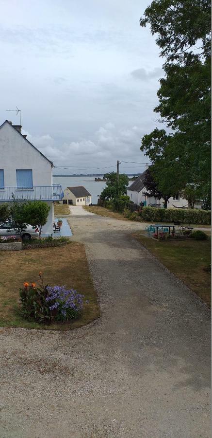 Au Calme, Les Pieds Dans L'Eau, 106 Route De La Pointe De Ruault 56370 Sarzeauアパートメント エクステリア 写真